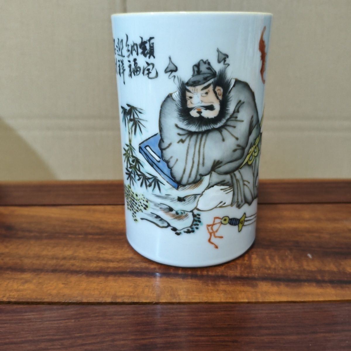 Vintage Collectible Pens - 빈티지 손으로 그린 ​​파스텔 도자기 중쿠이